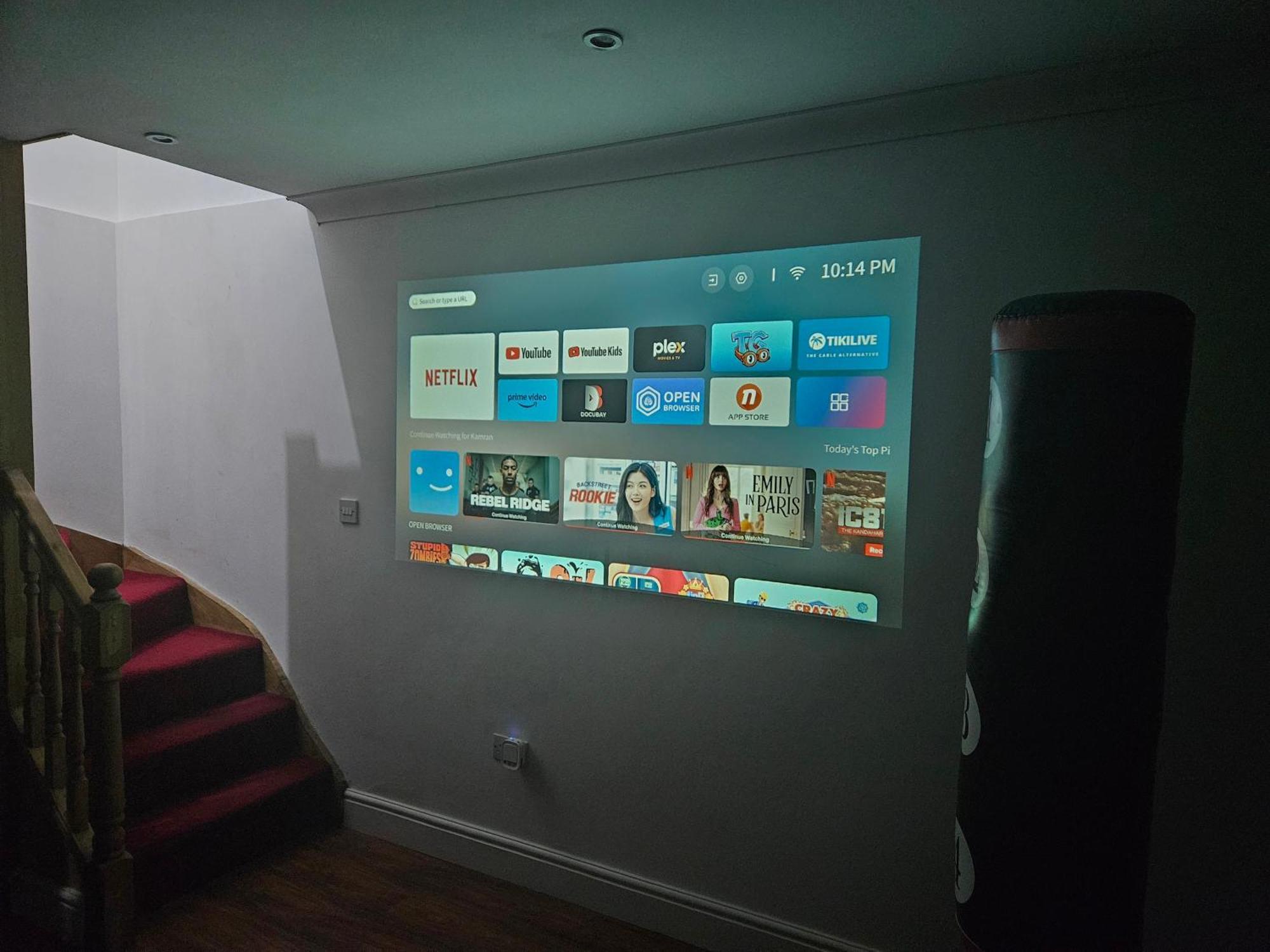 Large Annexe With Games Room Pool Table Ping Pong Air Hockey Movie Projector Windsor Exterior foto